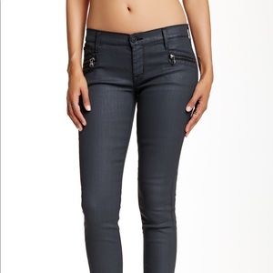 Priced to sell! Hudson super skinny spark jeans
